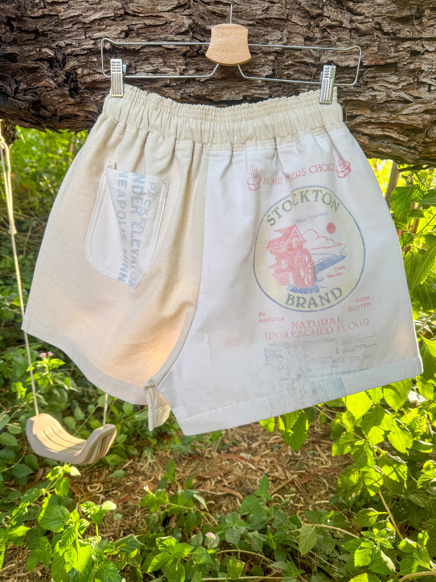 MICHIGAN ROCK COW SHORTS (M/L)