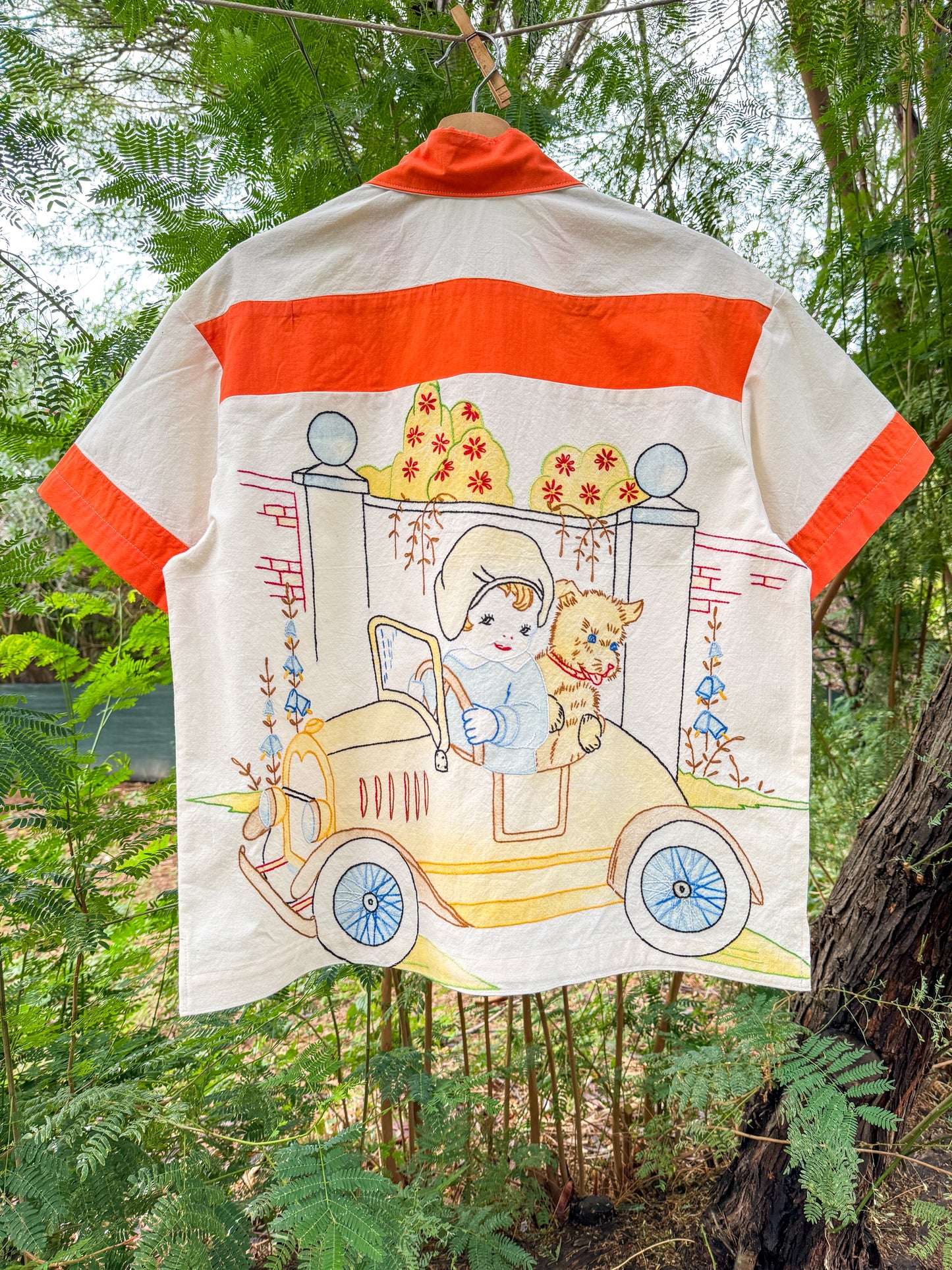MONDAY EMBROIDERED BUTTON UP (SMALL)