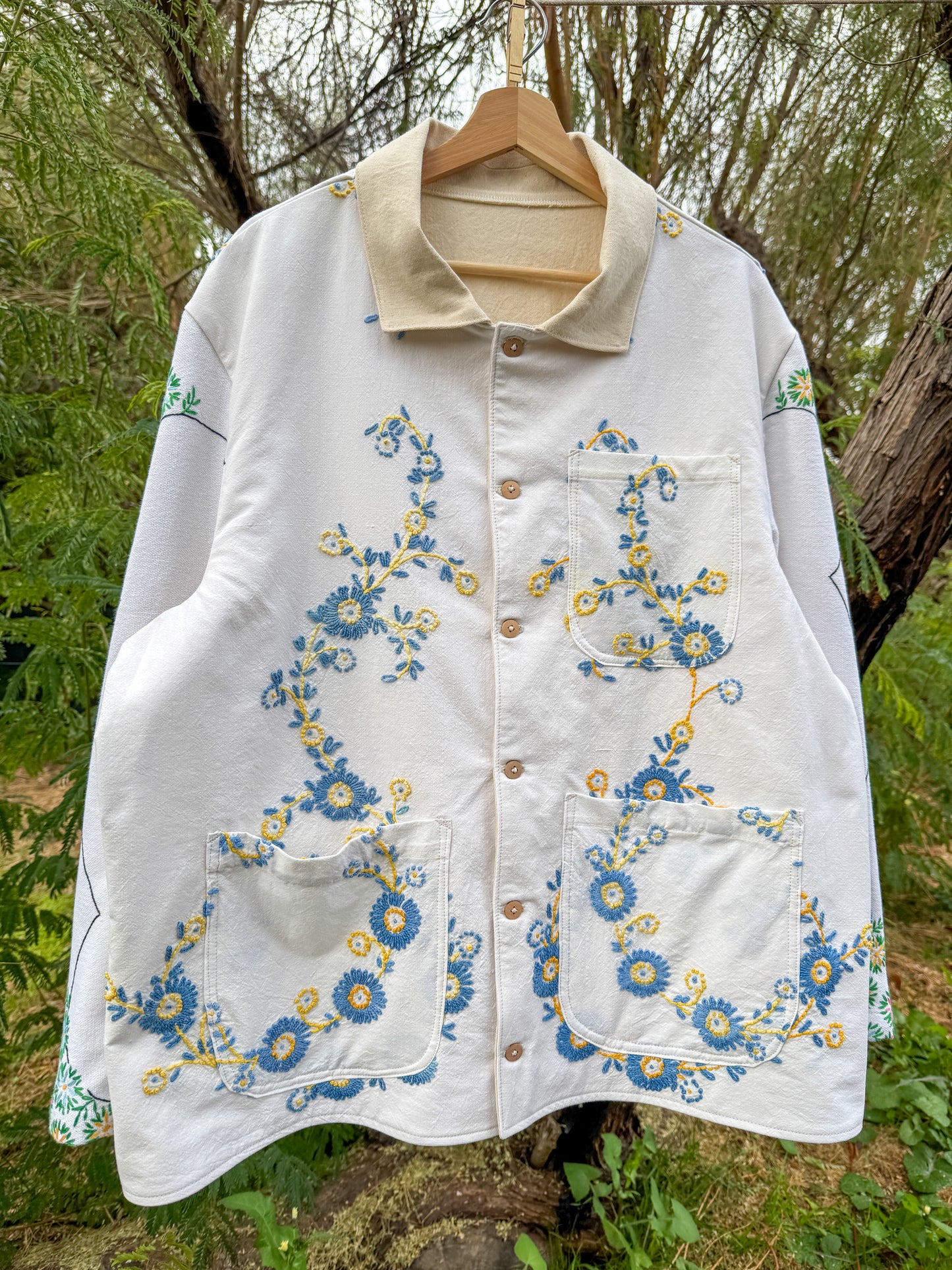 Embroidered Floral Chore Coat (LARGE)