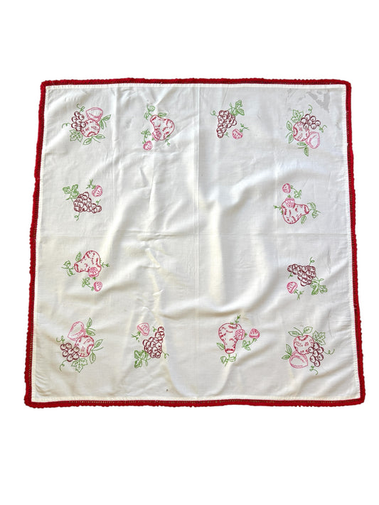 FRUIT TABLECLOTH (PANTS COMMISSION)