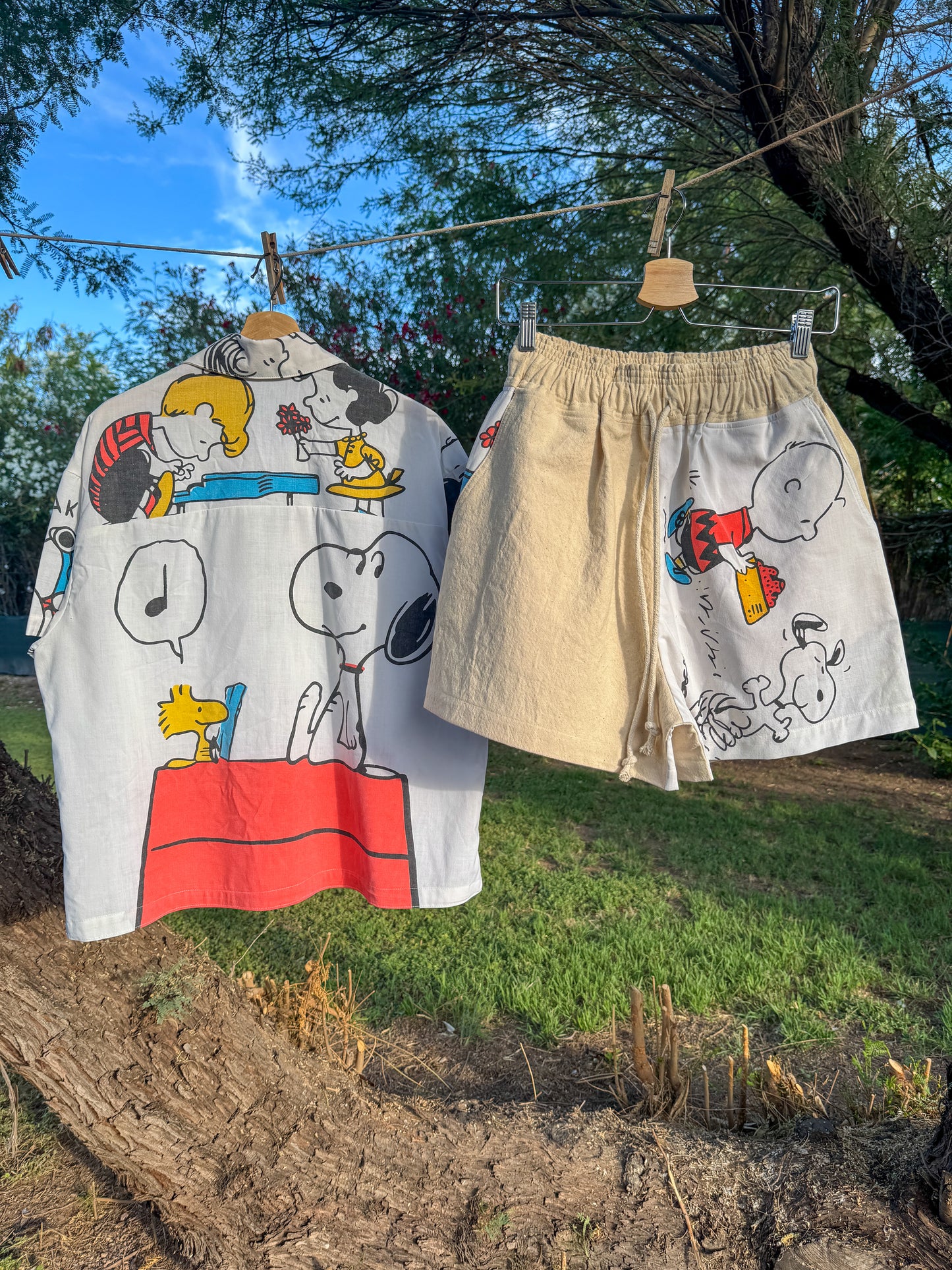 PEANUTS GANG BUTTON UP (MEDIUM)