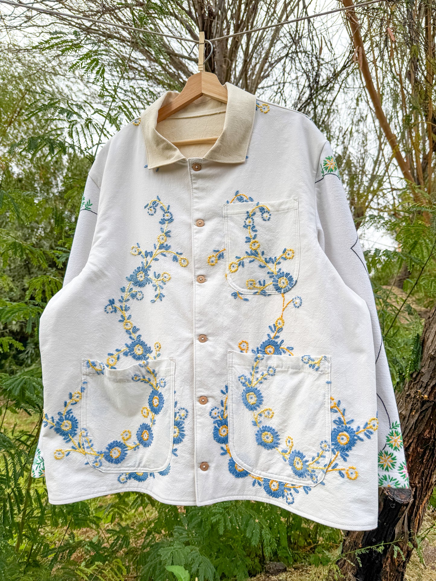 Embroidered Floral Chore Coat (LARGE)