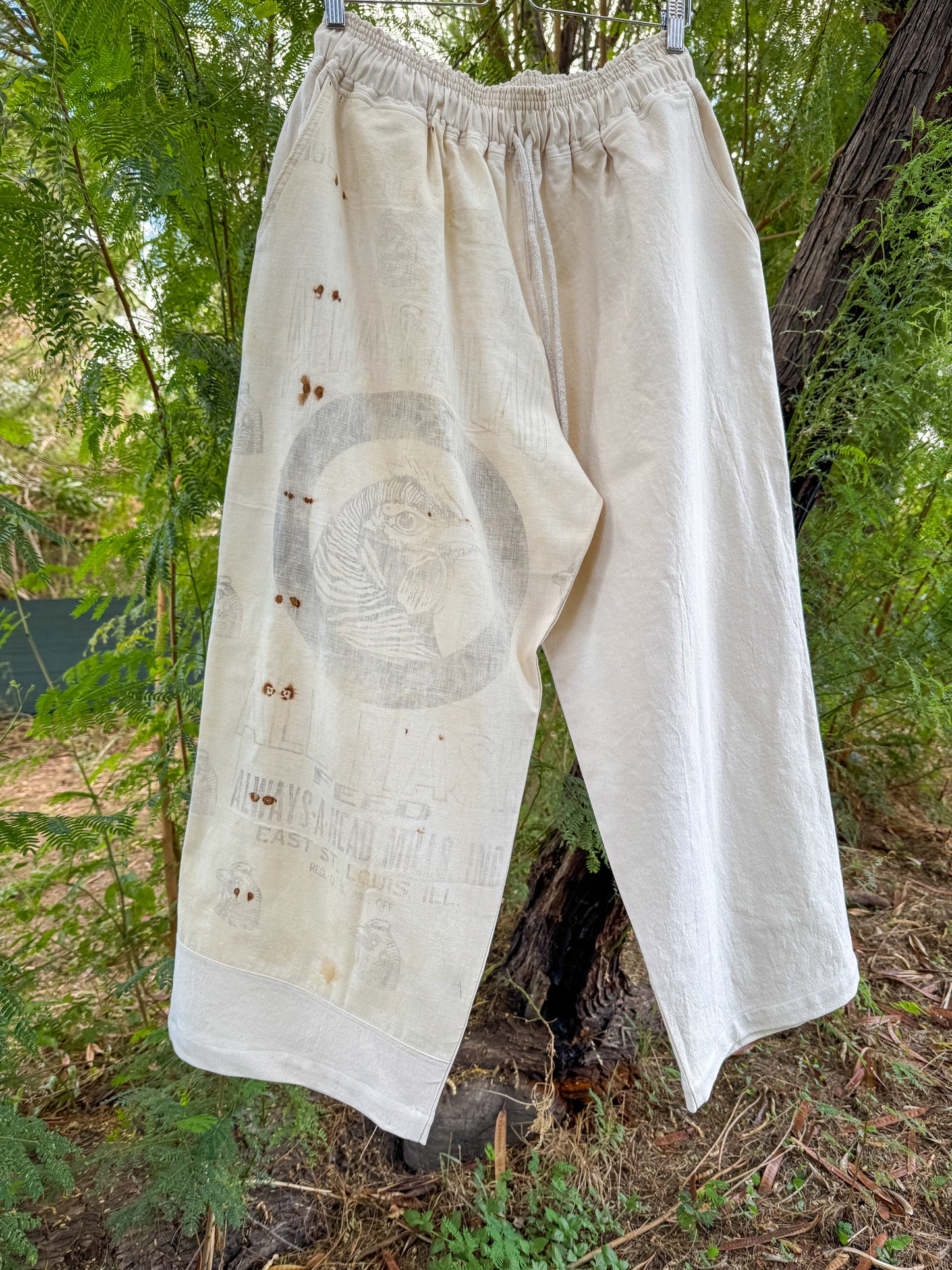 ALWAYS A HEAD CHICKEN FEED SACK PANTS (L/XL)