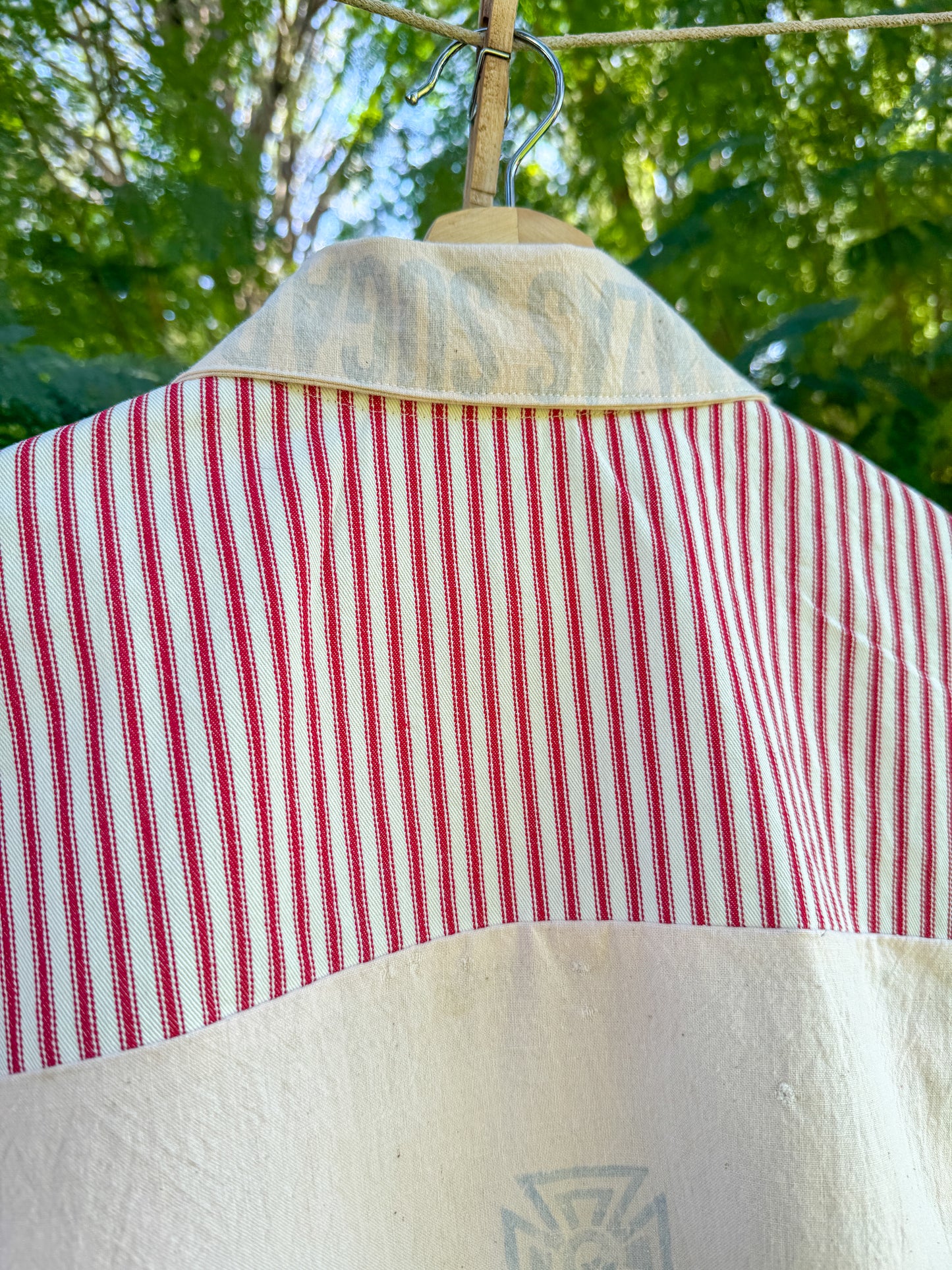 PEARL WHITE FLOUR SACK BUTTON UP (LARGE)