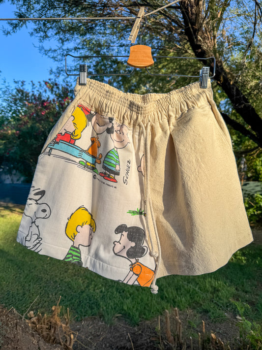 PEANUTS SHORTS (M/L)